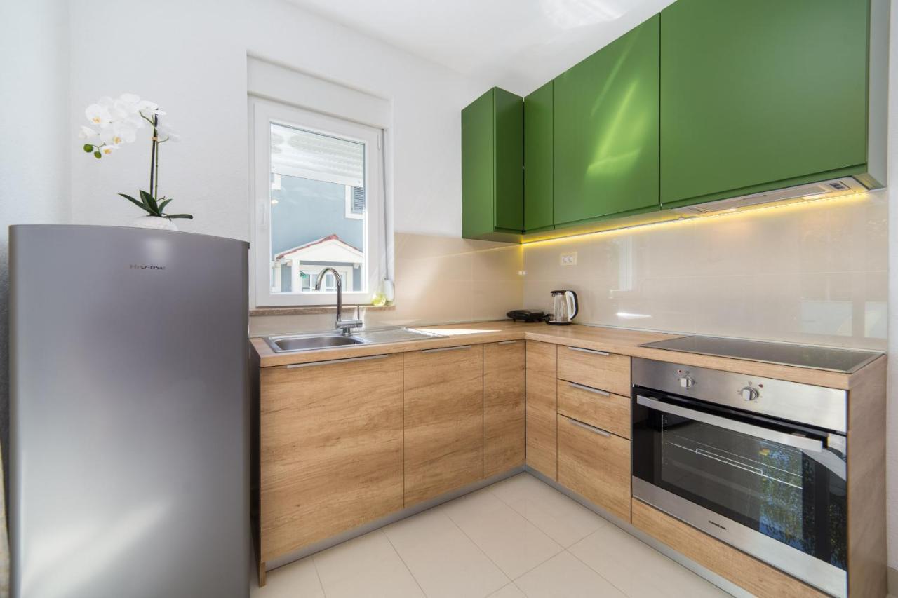 Apartments Zvonik บริสท์ ภายนอก รูปภาพ