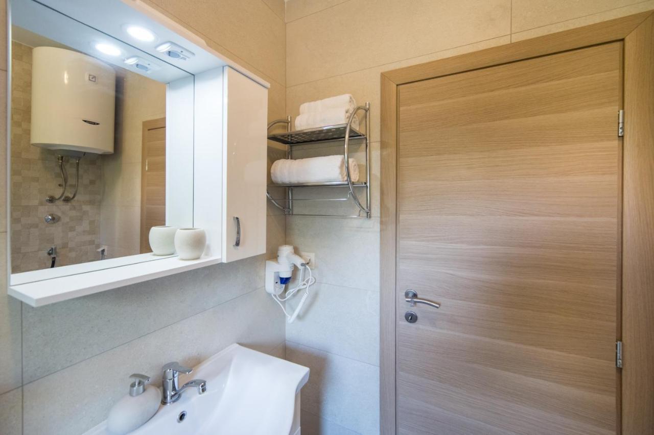 Apartments Zvonik บริสท์ ภายนอก รูปภาพ