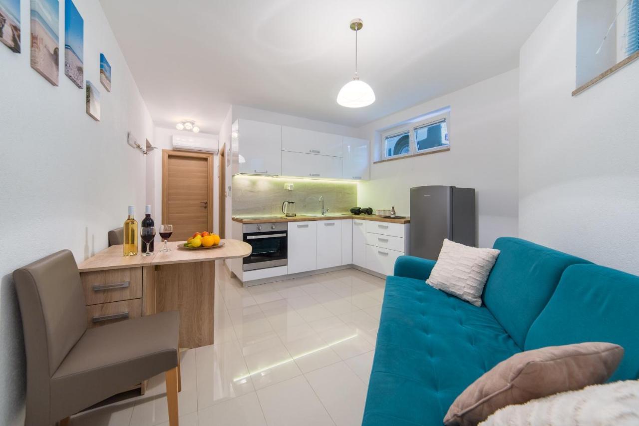 Apartments Zvonik บริสท์ ภายนอก รูปภาพ