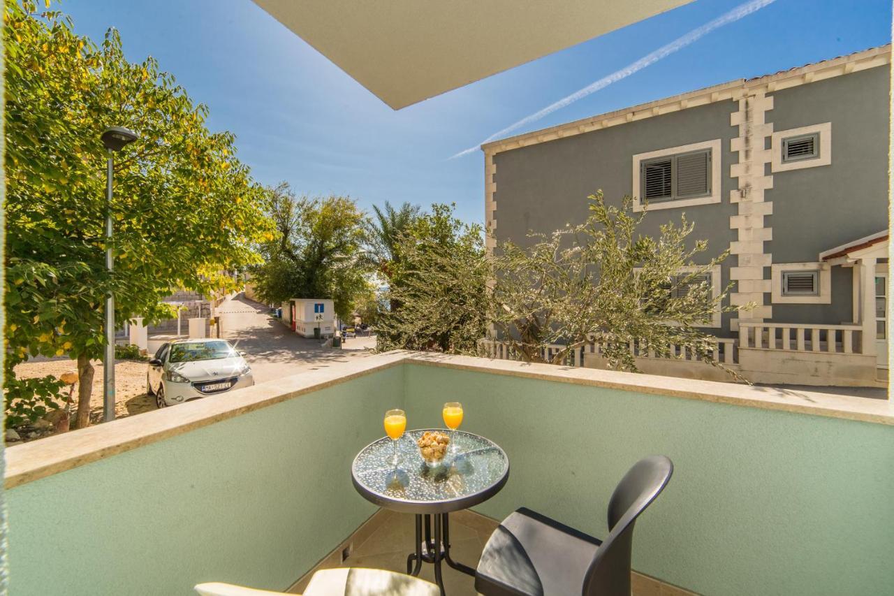 Apartments Zvonik บริสท์ ภายนอก รูปภาพ