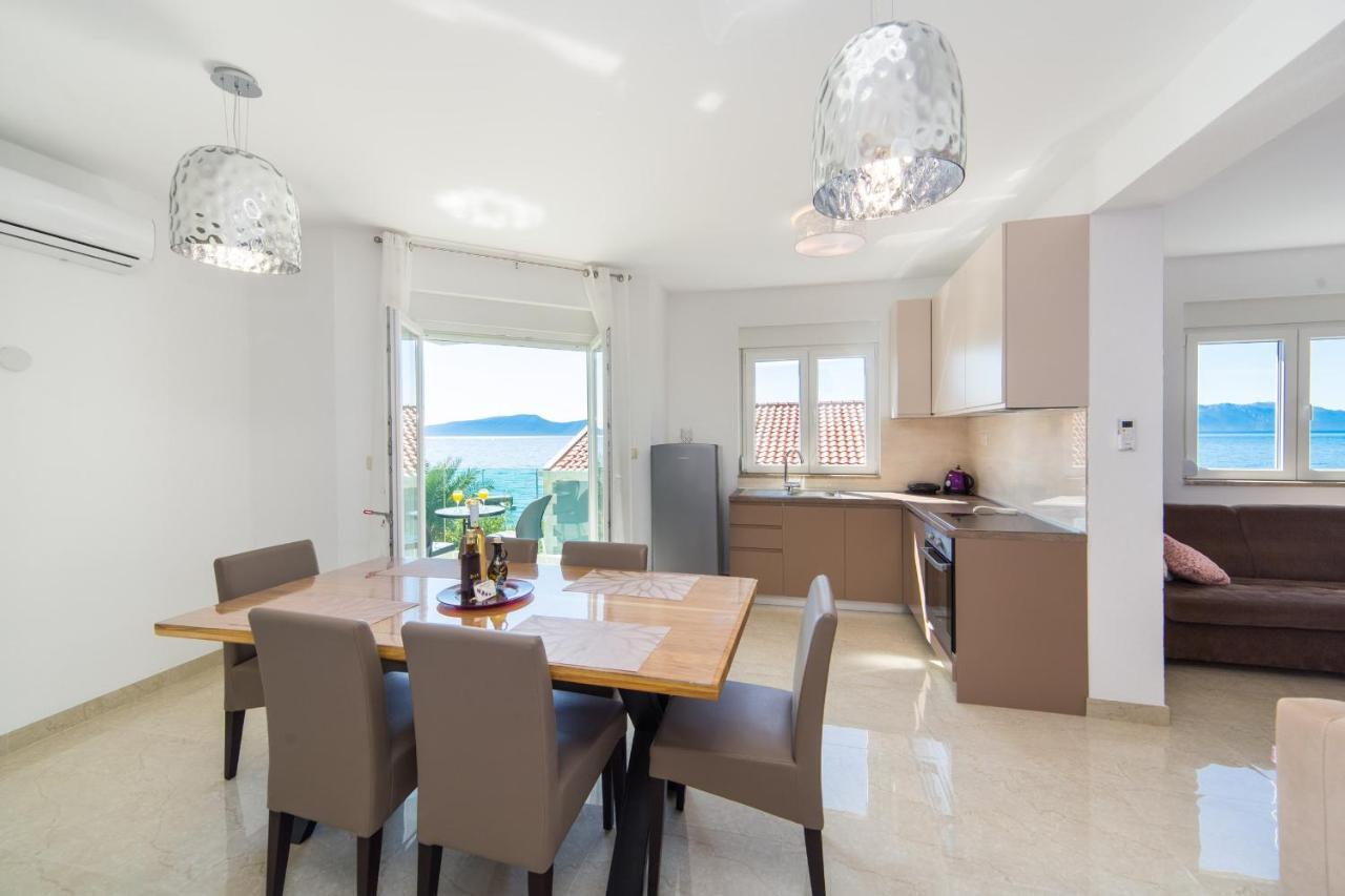 Apartments Zvonik บริสท์ ภายนอก รูปภาพ